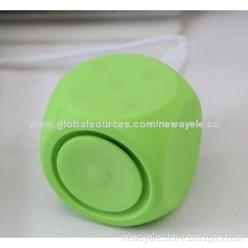 2014 Latest silicone Dice Speaker with TF and Time bluetooth speaker